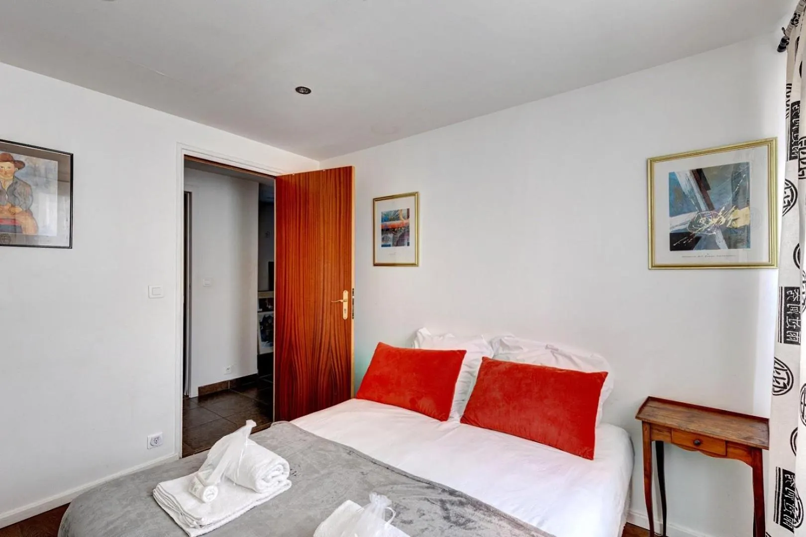 259 Suzy - Superb Duplex In Paryż