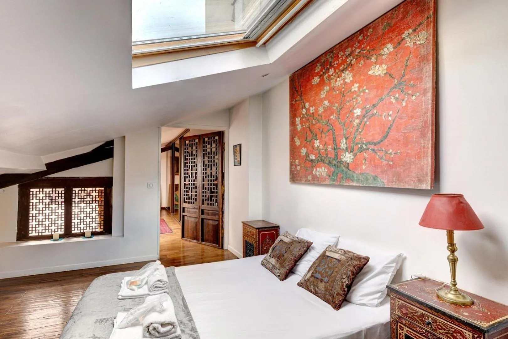 Apartament 259 Suzy - Superb Duplex In Paryż